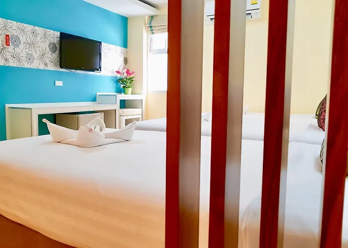 Hotel The Konnect 3*